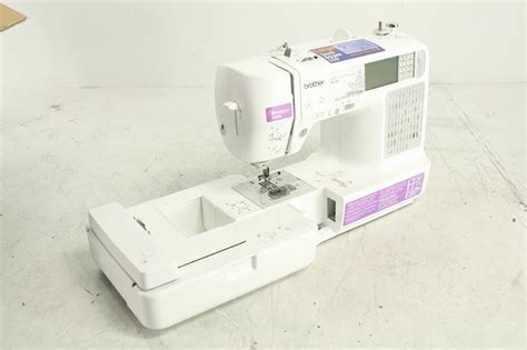 Brother Se400 Combination Computerized Sewing And 4x4 Embroidery