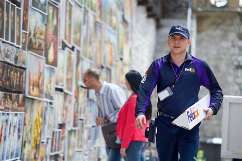 Courier services offer benefits from same and next day delivery to cheap shipping, all things that before they came on the scene, were difficult to find. FedEx Corporation Faces a Busy Year Ahead | The Motley Fool