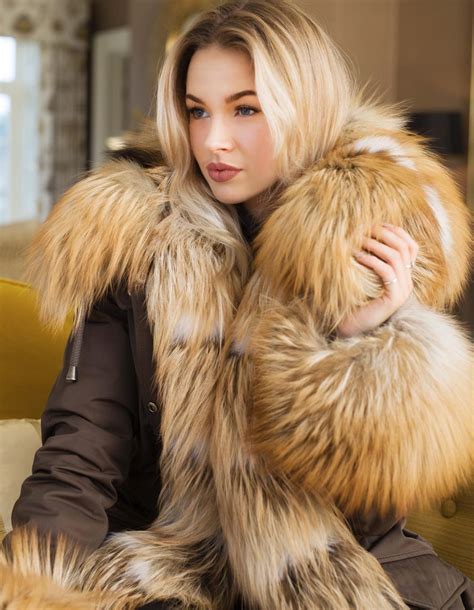 pin by gentlemans butler on luxury ladies fur coats fur coats women fur hood jacket fur