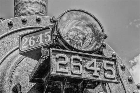 Soo Line Locomotive 2645 Headlight Bw Photograph By Dale Kauzlaric Pixels