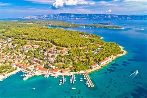 Split Tagesausflug zu den Inseln Hvar und Brač mit dem Strand Zlatni Rat GetYourGuide