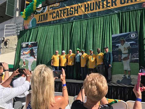 Oakland A's Unveil Catfish Hunter Gate - San Francisco News