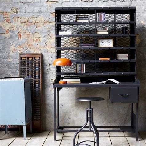 Meuble style industriel meuble de style salon industriel maison du monde idées pour la maison décoration maison amenagement veranda maison tous les styles tendance qu'on aime en déco. Le style industriel par Tikamoon