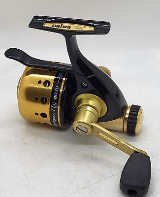 Daiwa Underspin US 80 XD Closed Face Spin Cast Reel Gold Pristine