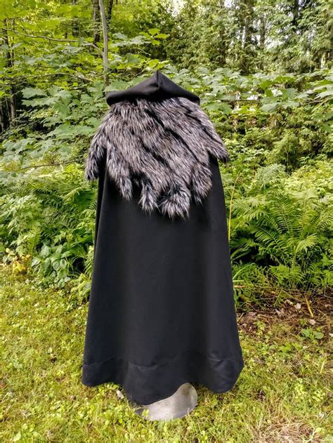 Fur Cloak Viking Cloak Game Of Thrones Fur Capelet Etsy Canada