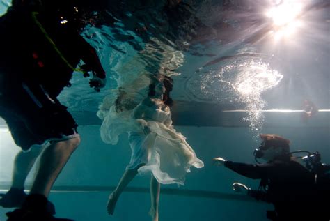 Studio Machine Underwater Photo Shoot