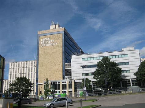 The studies at leeds beckett university began in 1992. Leeds Beckett University - Wikipedia