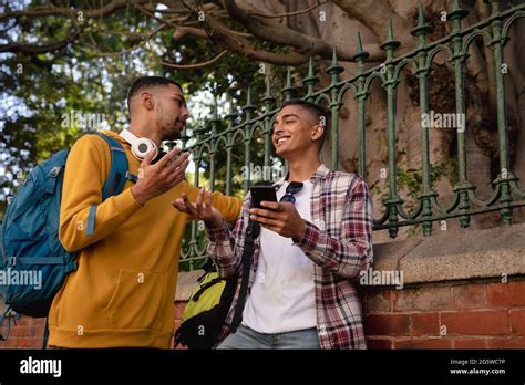 Two Male Friend Talking Hi Res Stock Photography And Images Alamy