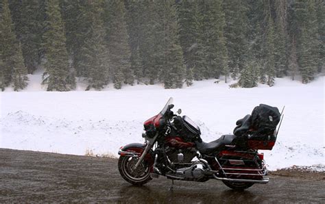 How to keep your feet warm on a cold weather motorcycle ride: The Cold Weather Motorcycle Gear Buyer's Guide | The ...