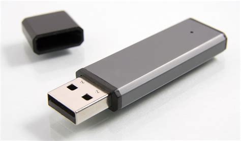 The usb pen drive was first invented by pua khien seng (31), a malaysian based in taiwan, who is an engineer and who invented usb pendrive? Cómo formatear una memoria USB en Mac - VIX
