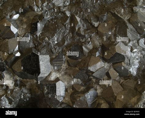 Rgnf Brown Black Metallic Mineral Crystal Minerals Crystals Rock Stone