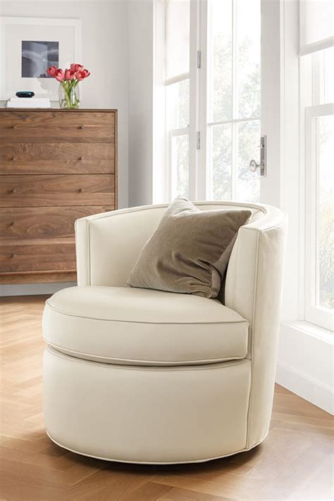 Otis Leather Swivel Chair - - Modern Living Room Furniture - Room