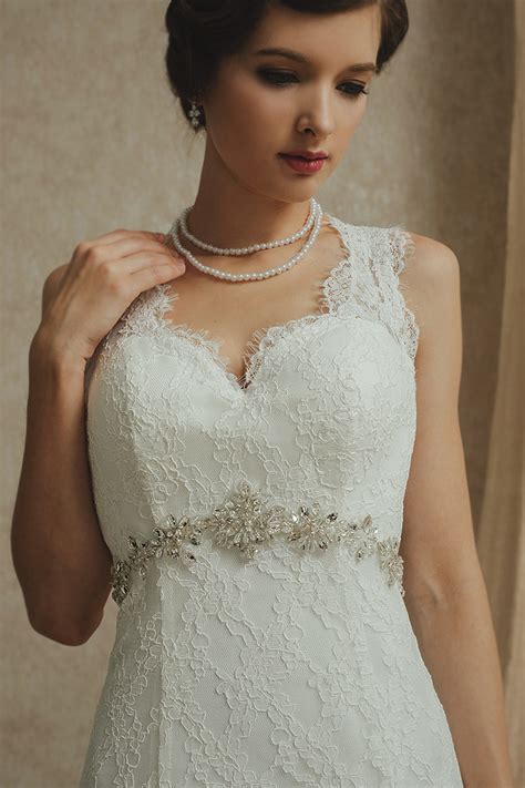 Découvrez les robes dos nu avec asos. Sexy Robe mariée dos nu en dentelle très près du corps ...