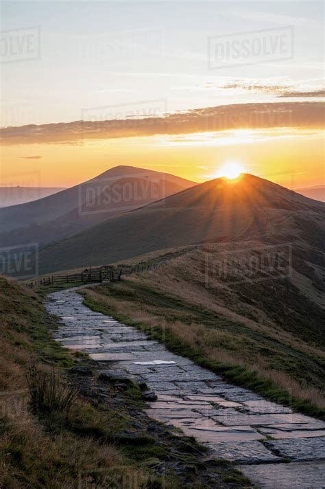 The Sun Rising Directly Above Lose Hill And Back Tor The Peak District