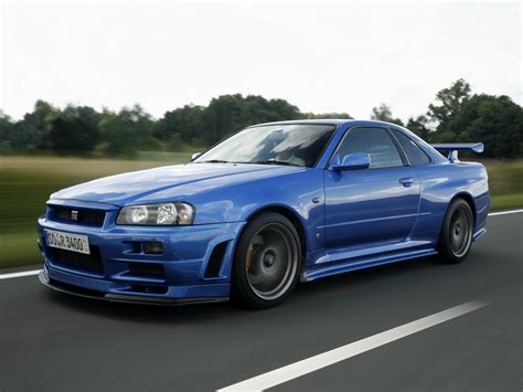 Nissan Skyline Gt R Wallpapers Images Photos Pictures Backgrounds
