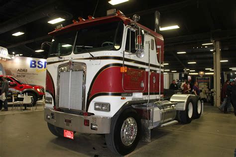 The Only Old School Cabover Truck Guide Youll Ever Need