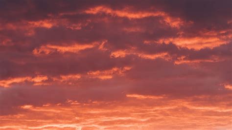 Download Wallpaper 1366x768 Clouds Sky Gradient Sunset Tablet