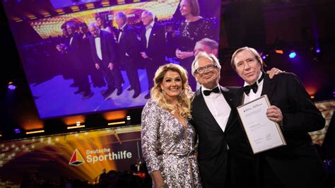 Fußball Legende Günter Netzer Offiziell In Die „hall Of Fame Des Deutschen Sports“ Aufgenommen