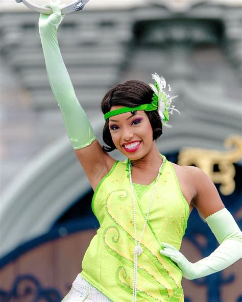 Pin By Kelly On Disney Face Characters With Images Tiana Disney