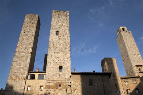 torres toscana del torri de san gimignano imagen de archivo imagen de toscana torres 111145553