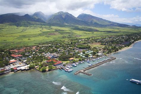 Photos Of Historic Lahaina On Maui Hawaii