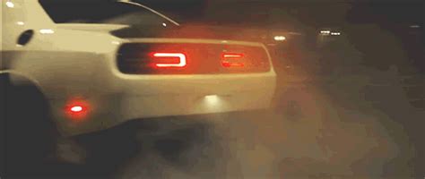 Car S — Challenger Hellcat Drift