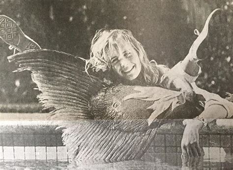 Rare Photo Of Daryl Hannah From Splash This Was From A Magazine Article Mermaid Movies