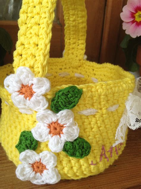 Crochet Easter Basket by Re-made by Sam