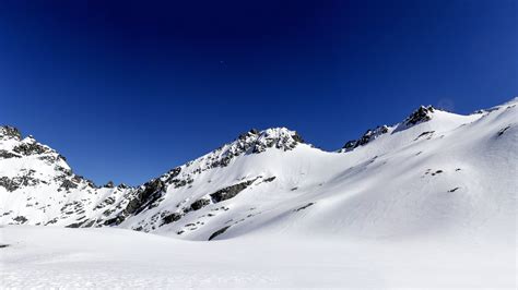 Skiing In New Zealand Best Nz Ski Resorts To Visit