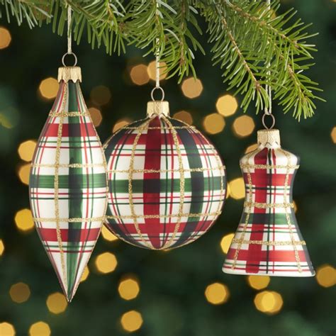 Shop Plaid Ornaments Set Of 3 A Favorite Pattern For The Holidays