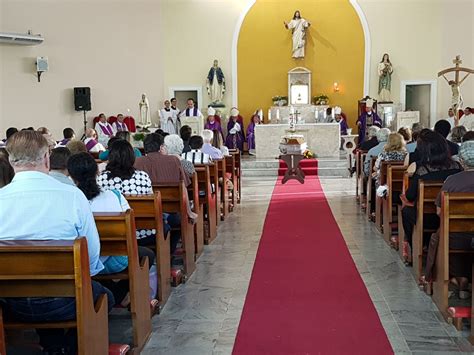 Missa Na Igreja Católica Educabrilha