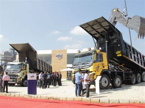 Excon 2015 Volvo Launches Largest Multiaxle Dump Trucks Drivespark News