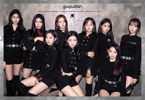 Gugudan Reveals Both Day And Night Version Of Cait Sith Group Teasers