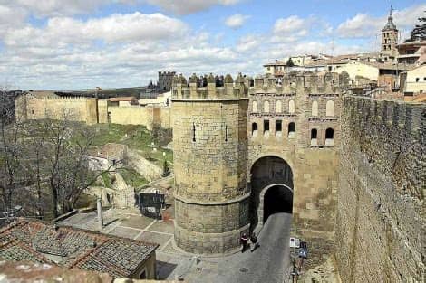 Book today for great savings. Una inyección de 8,4 M€ 'devuelve la vida' a 312 casas de ...