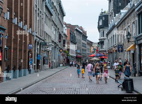 Historic Old Montreal Street Scene In Quebec Canada Stock Photo Bb5