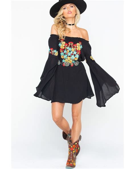 Pin By Anita Gately On Cowgirl Couture Cowgirl Dresses Floral Embroidery Dress Aztec Print Dress