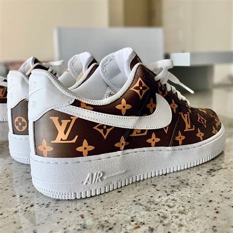 Used the new angelus colors satchel tan, bowler brown on this pair of air force 1's to. tetraedri Maksun palautus Leeds nike af1 louis vuitton ...