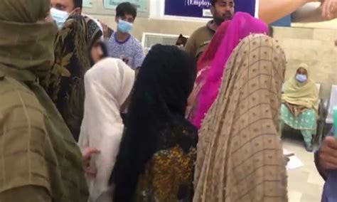 لاہور 4 لڑکیوں کے مبینہ اغوا کیس میں ریپ کی دفعات شامل Pakistan Dawn News