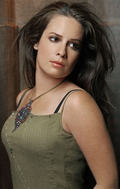 Holly Marie Combs Pictures Images