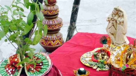 Tulsi Vivah 2021 Know Date Significance Shubh Muhurat And Rituals