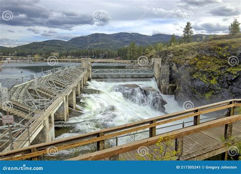 Post Falls Dam In North Idaho Stock Image Image Of Energy Outdoors