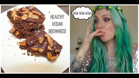 A coworker had kfc for dinner, so i said it was finger lickin good. Healthy Vegan Chocolate Brownies- Finger Licking Good ...
