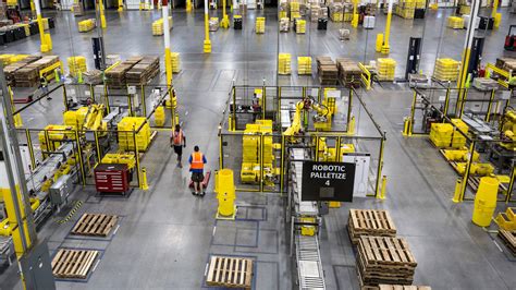 As Amazon Pushes Forward With Robots Workers Find New Roles The New