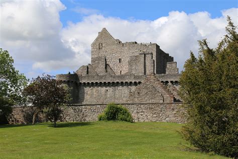 Craigmillar Castle Outlander 1 Local Secret Outlaw King