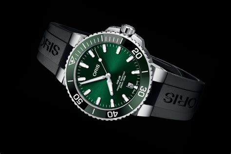 Introducing Oris Aquis Date 415mm Cherry Red Dial Specs And Price
