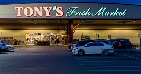 Chicagos Tonys Fresh Market Acquired By Apollo Global Management