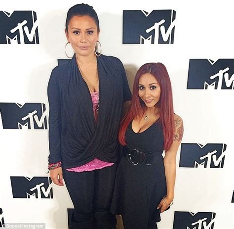snooki and jwoww pose together at mtv event as their show is renewed daily mail online