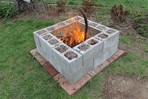 28 Best Ways To Use Cinder Blocks Ideas And Designs For 2017