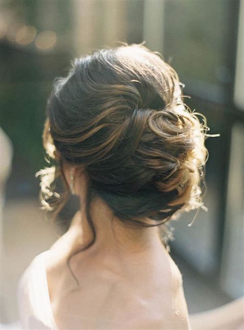 16 Romantic Wedding Hairstyles For 20162017 Brides