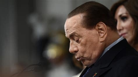 وفاة رئيس الوزراء الإيطالي الأسبق سيلفيو برلسكوني